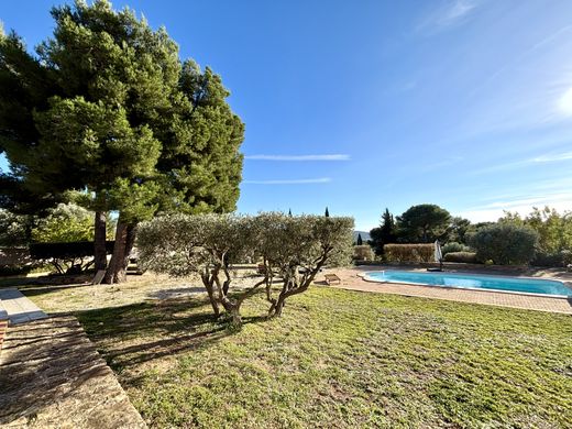 Πολυτελή κατοικία σε Saint-Cyr-sur-Mer, Var