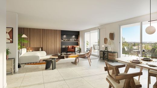 Apartment in Saint-Rémy-de-Provence, Bouches-du-Rhône