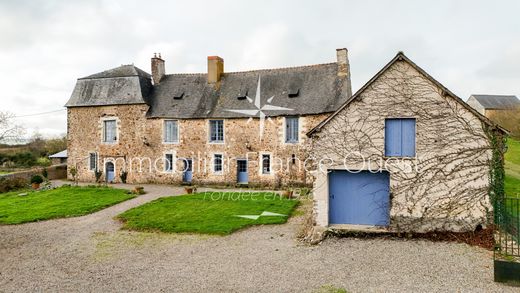 Casa di lusso a Sainte-Suzanne, Mayenne