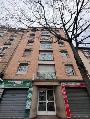 Элитный дом, Ла-Курнев, Seine-Saint-Denis