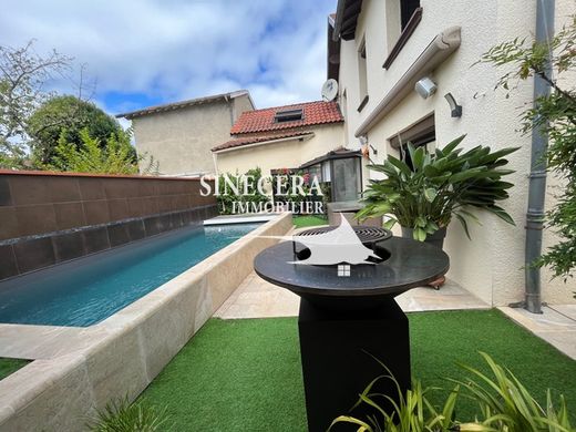 Villa a Tolosa, Alta Garonna