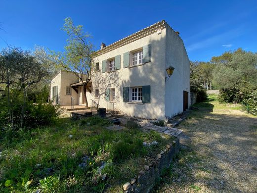 Luxury home in Nîmes, Gard