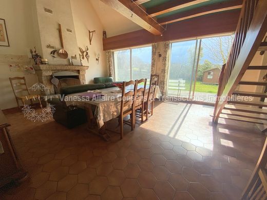 Luxury home in Mesquer, Loire-Atlantique