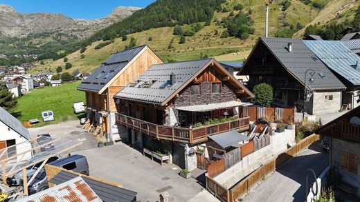Chalet in Saint-Sorlin-d'Arves, Savoy