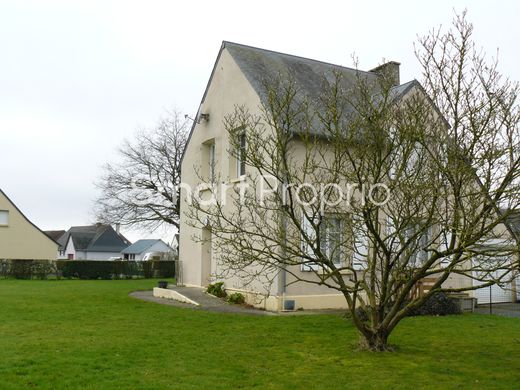 Luxury home in Cahagnes, Calvados