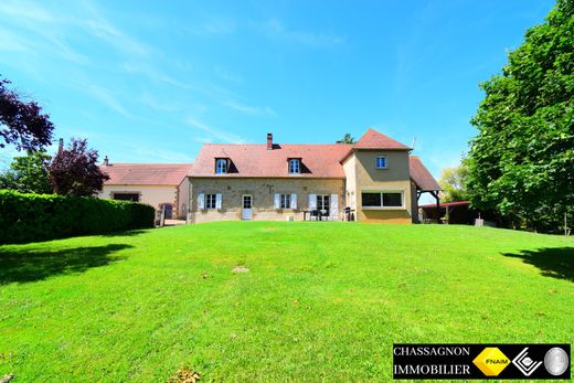 Luxe woning in Bourbon-l'Archambault, Allier