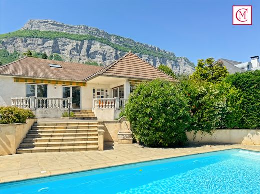 Luxury home in Meylan, Isère