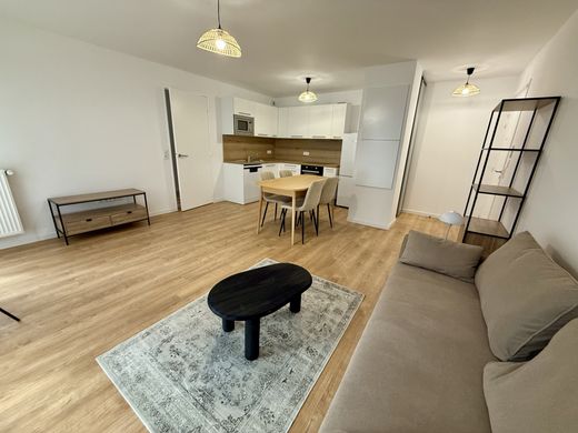 Apartment in Montreuil, Seine-Saint-Denis