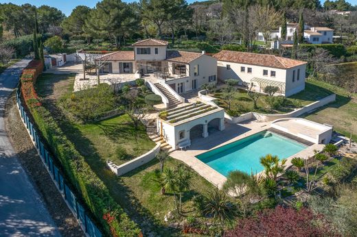 Villa in Aix-en-Provence, Bouches-du-Rhône