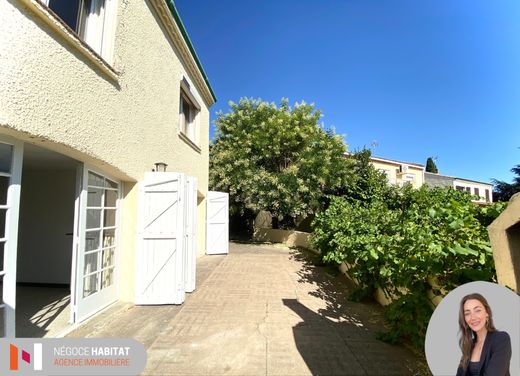 Luxury home in Lattes, Hérault