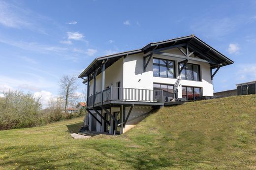 Villa in Villefranque, Pyrénées-Atlantiques