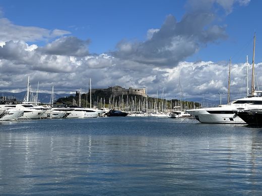 Appartement à Antibes, Alpes-Maritimes
