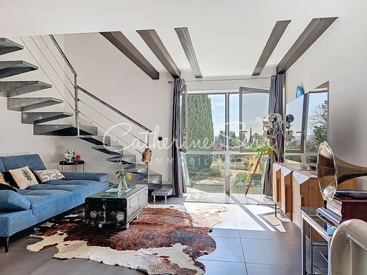 Duplex in Aix-en-Provence, Bouches-du-Rhône