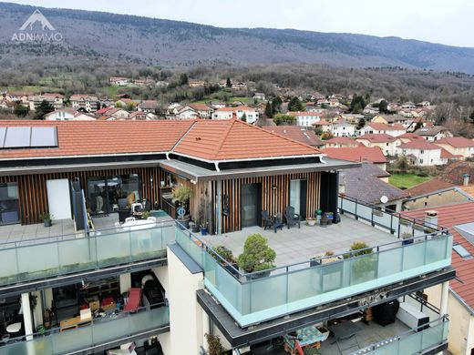 Apartment in Péron, Ain