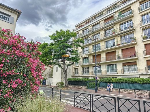 Apartment in Saint-Maur-des-Fossés, Val-de-Marne