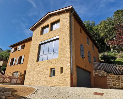 Luxury home in Poleymieux-au-Mont-d'Or, Rhône