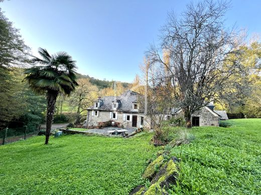 Casa de luxo - Cublac, Corrèze