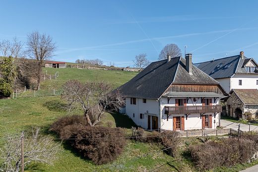 Luxury home in Vaulx, Haute-Savoie