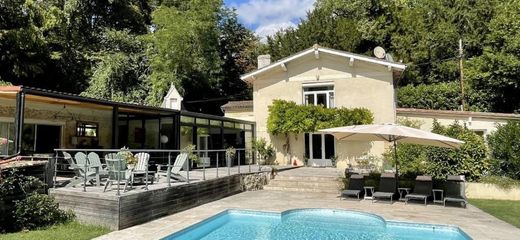 Maison de luxe à Latresne, Gironde