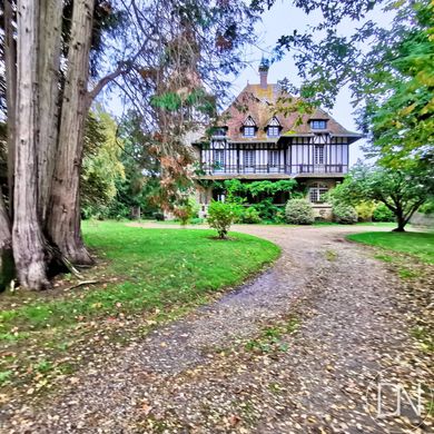 Casa de lujo en Gournay-en-Bray, Sena Marítimo