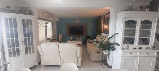 Duplex appartement in Saint-Denis, Réunion