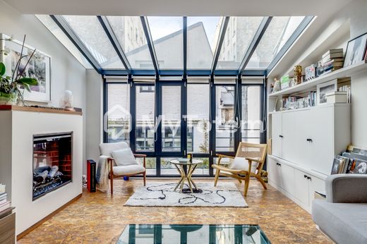 Apartment in Canal Saint Martin, Château d’Eau, Porte Saint-Denis, Paris