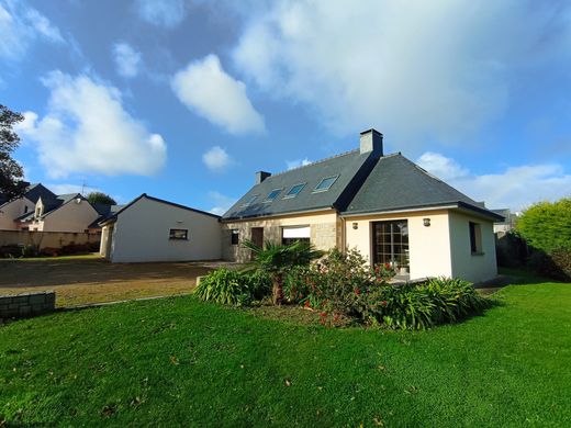 Casa di lusso a Paimpol, Côtes-d'Armor