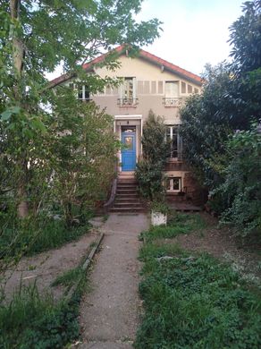 Casa di lusso a Le Perreux-sur-Marne, Val-de-Marne