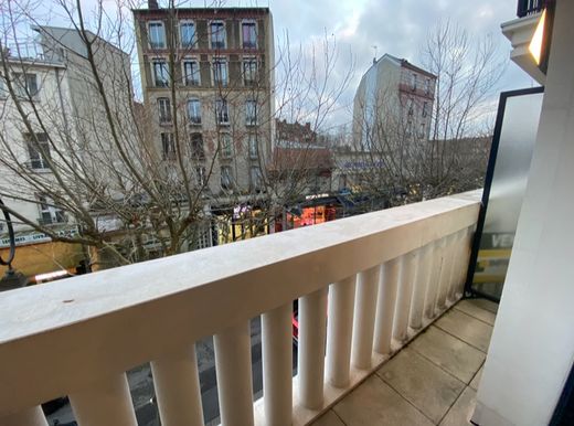 Piso / Apartamento en Suresnes, Altos de Sena