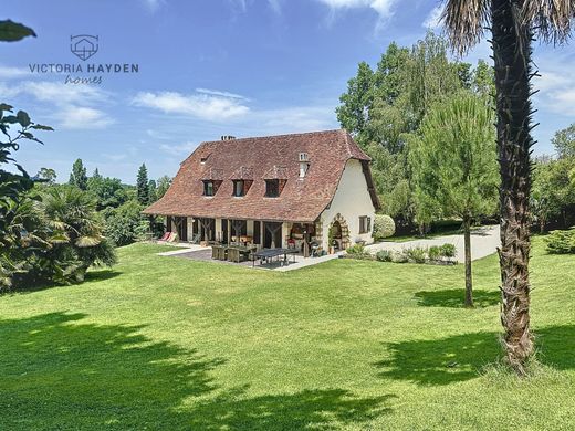 Элитный дом, Jurançon, Pyrénées-Atlantiques