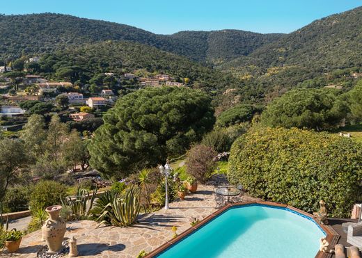 Πολυτελή κατοικία σε Le Lavandou, Var