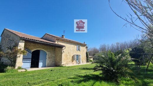 Villa in Saint-Paul-Trois-Châteaux, Drôme