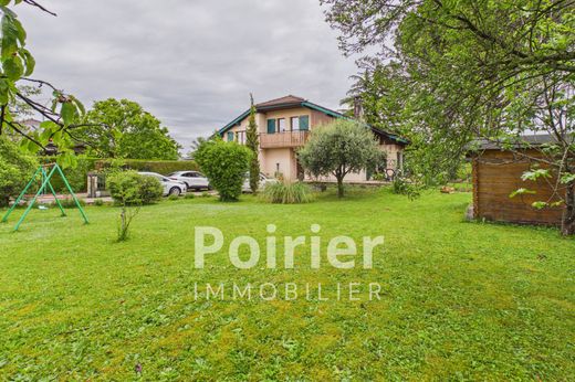 Casa di lusso a Publier, Alta Savoia
