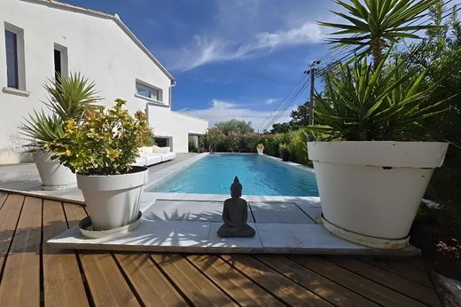 Πολυτελή κατοικία σε Pourrières, Var