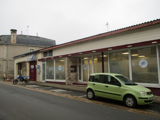 Luksusowy dom w Ceaux-en-Couhé, Vienne