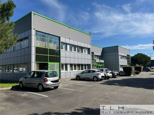 Bureau à Castelnau-d'Estrétefonds, Haute-Garonne