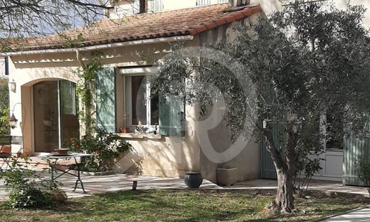 Casa de lujo en Arles, Bocas del Ródano