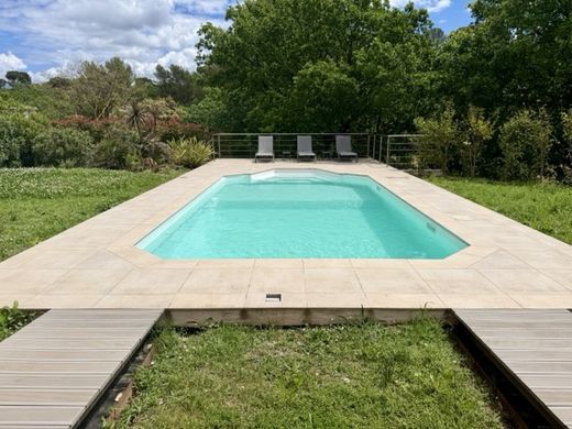 Luxury home in Aix-en-Provence, Bouches-du-Rhône