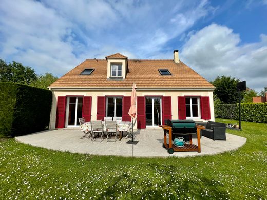 Luxe woning in Saint-Witz, Val d'Oise