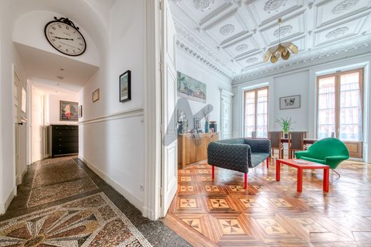 Apartment in Lyon, Rhône