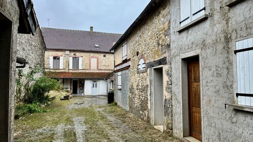 豪宅  Voulton, Seine-et-Marne