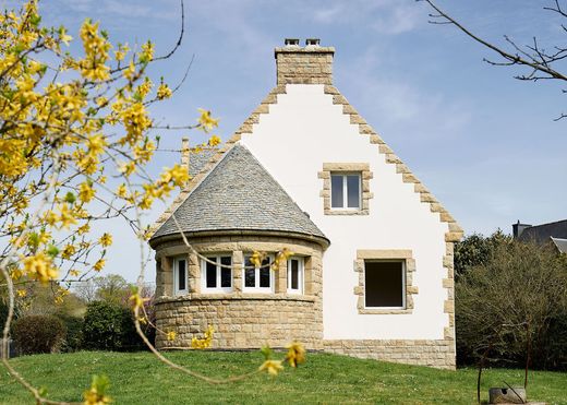 Πολυτελή κατοικία σε Locoal-Mendon, Morbihan