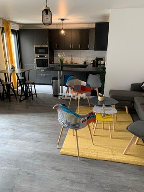 Apartment in Nanterre, Hauts-de-Seine