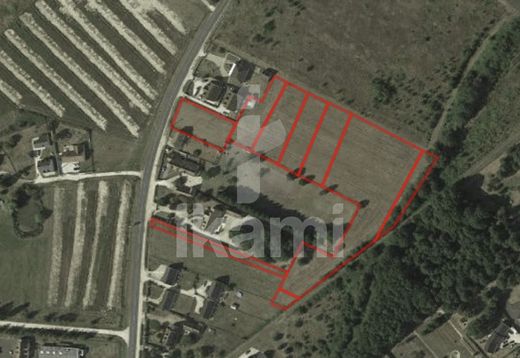 Land in Romorantin-Lanthenay, Loir-et-Cher