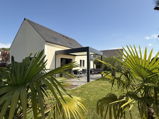 منزل ﻓﻲ Orgeval, Yvelines