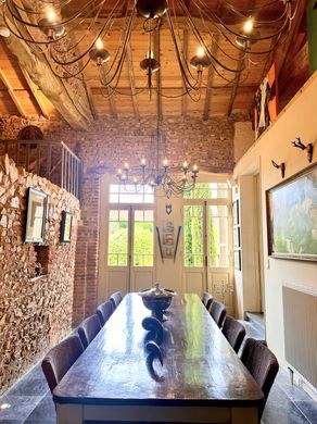 Πολυτελή κατοικία σε Vichy, Allier