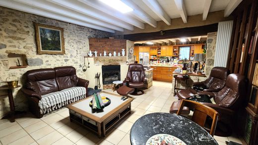 Luxury home in Buzet-sur-Baïse, Lot-et-Garonne