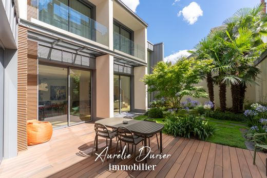 Luxury home in Tours, Indre and Loire