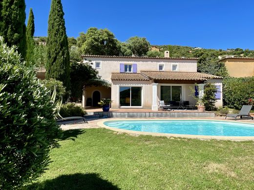 Villa in La Londe-les-Maures, Var