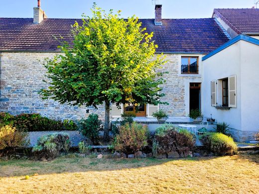 Luxe woning in Gevrey-Chambertin, Cote d'Or